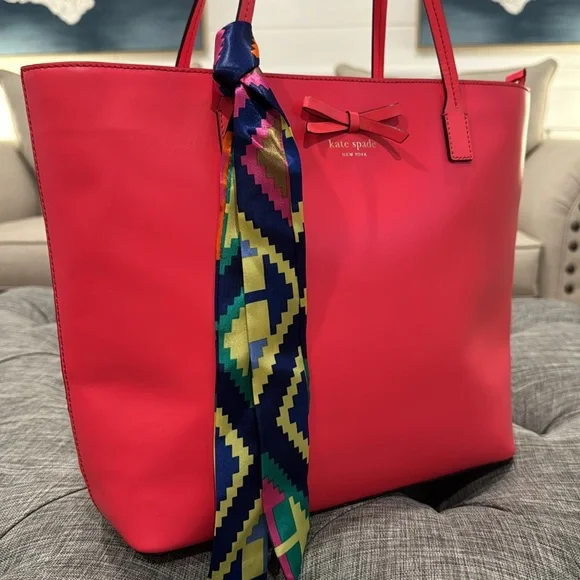 Kate Spade Tote Sawyer Street Tori Large Pink Coral Leather Bag - Picture 3 of 17